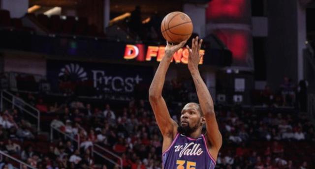 爱游戏官方入口-尼克斯鏖战快船，杜兰特高光表现