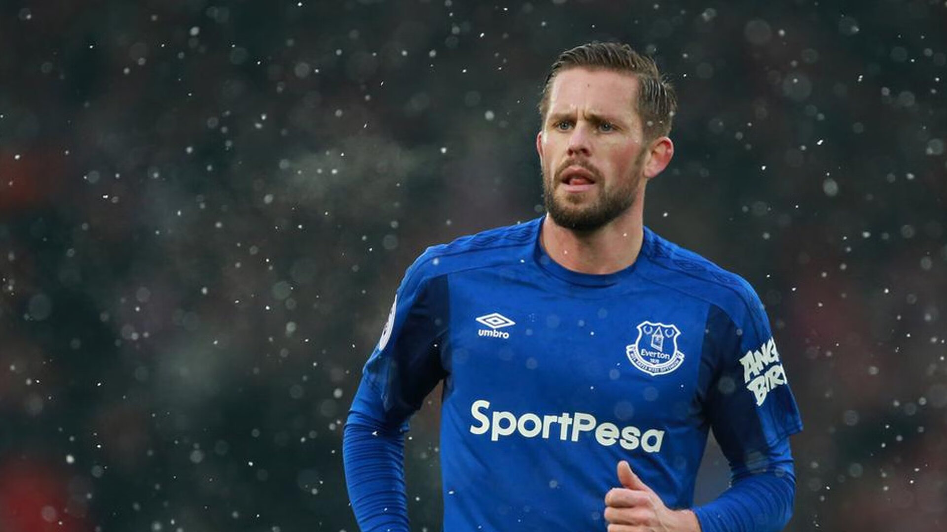 布鲁诺爆发撕裂防线,突尼斯铁血防守锁死乌克兰